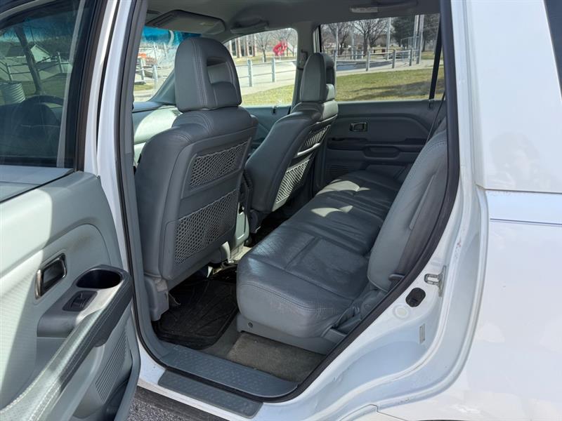 Honda Pilot EX w/ Leather 2004