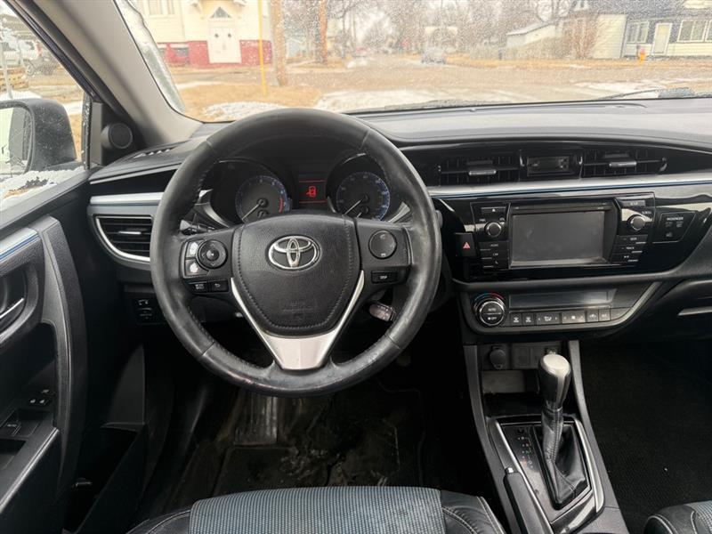 Toyota Corolla LE CVT 2014