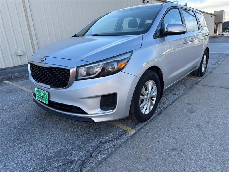 2015 Kia Sedona L