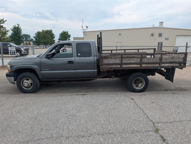 Chevrolet Silverado 3500 Ext. Cab 2WD 2002