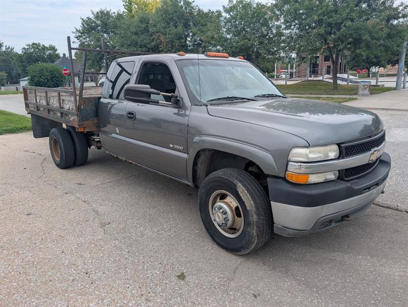 Chevrolet Silverado 3500 Ext. Cab 2WD 2002