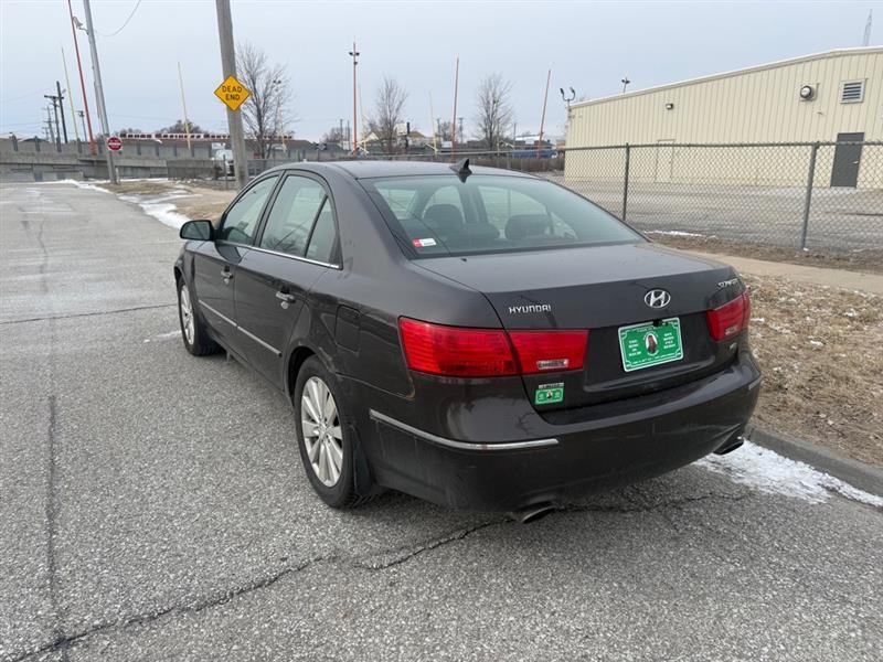 Hyundai Sonata SE V6 2009