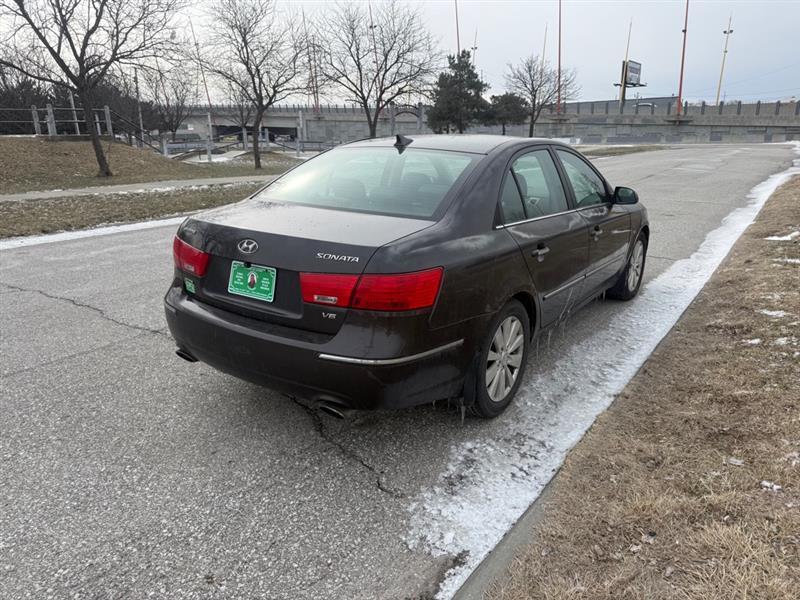 Hyundai Sonata SE V6 2009