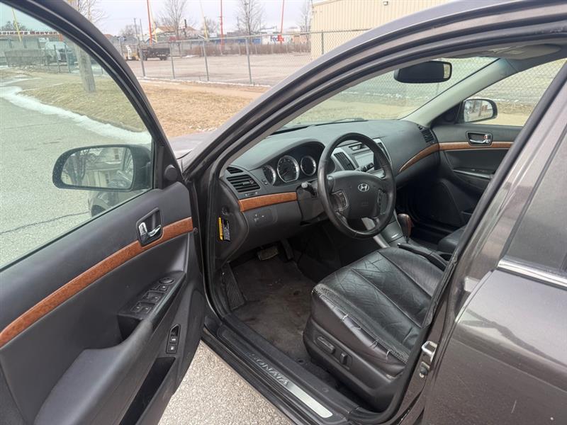 Hyundai Sonata SE V6 2009