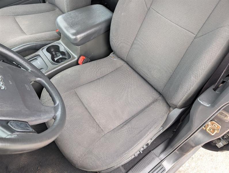Jeep Grand Cherokee Laredo 4WD 2004