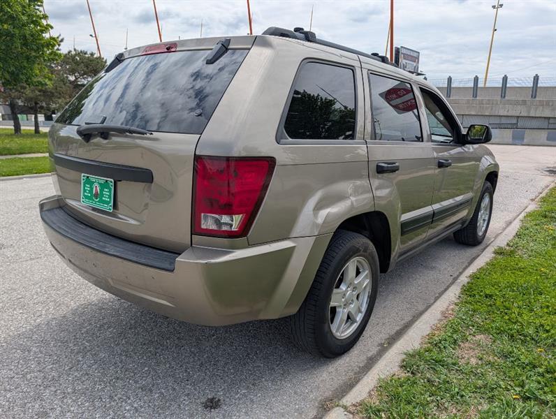 Jeep Grand Cherokee Laredo 4WD 2005