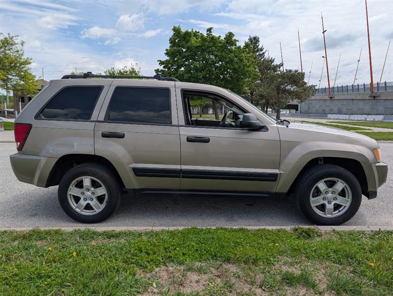 Jeep Grand Cherokee Laredo 4WD 2005