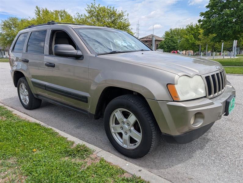 Jeep Grand Cherokee Laredo 4WD 2005