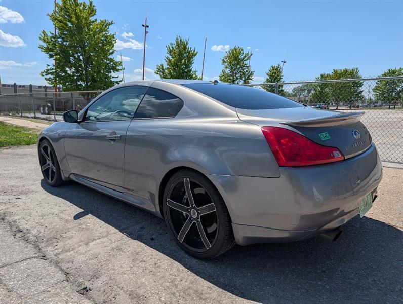 Infiniti G37 Base 2008