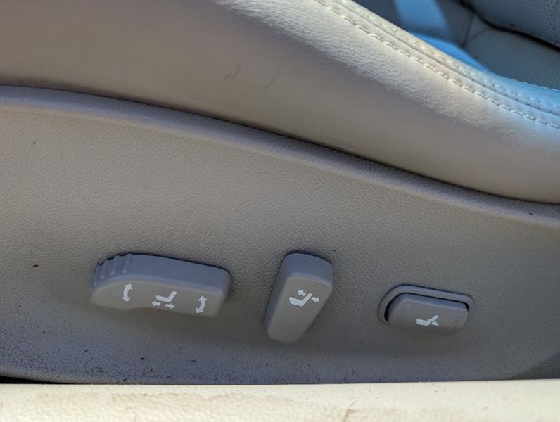 Infiniti G37 Base 2008