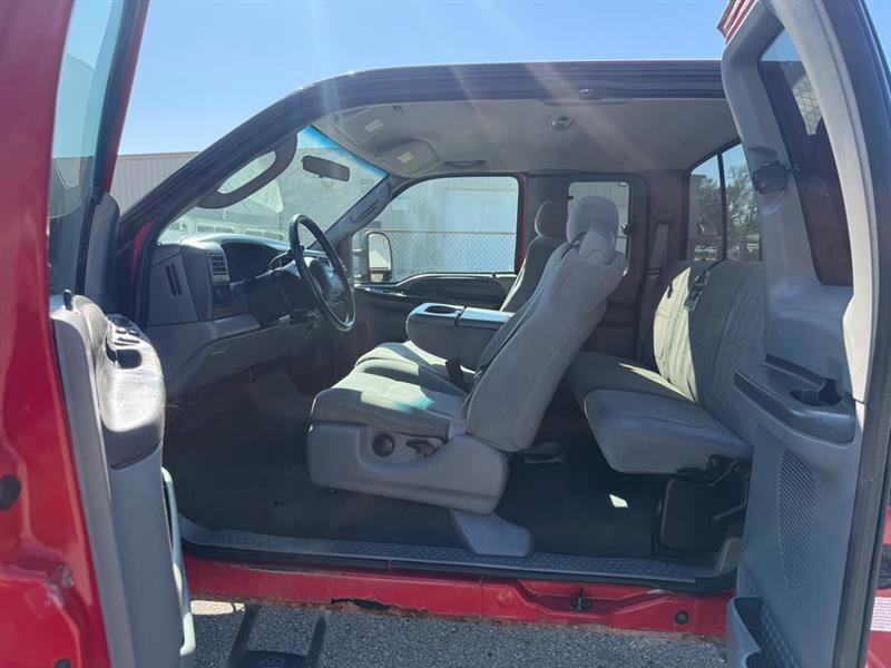 Ford F-250 SD XL SuperCab 4WD 2003