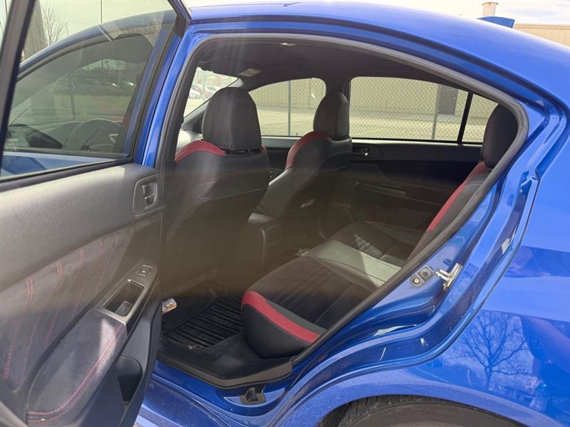 Subaru WRX STI 4-Door 2015