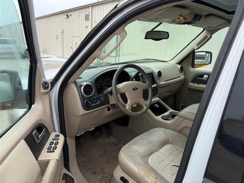 Ford Expedition Eddie Bauer 5.4L 4WD 2004