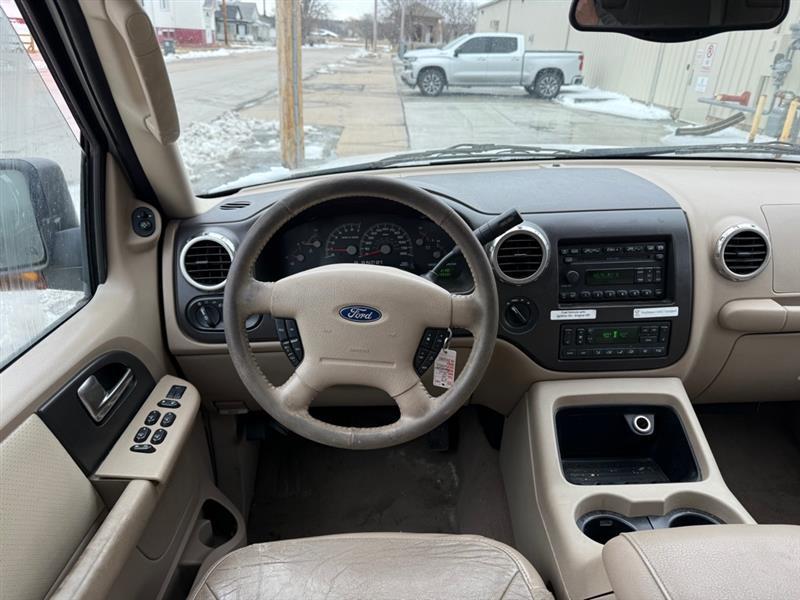 Ford Expedition Eddie Bauer 5.4L 4WD 2004