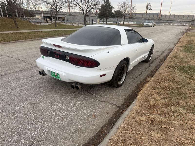 Pontiac Firebird Coupe 1999