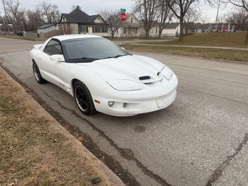 Pontiac Firebird Coupe 1999