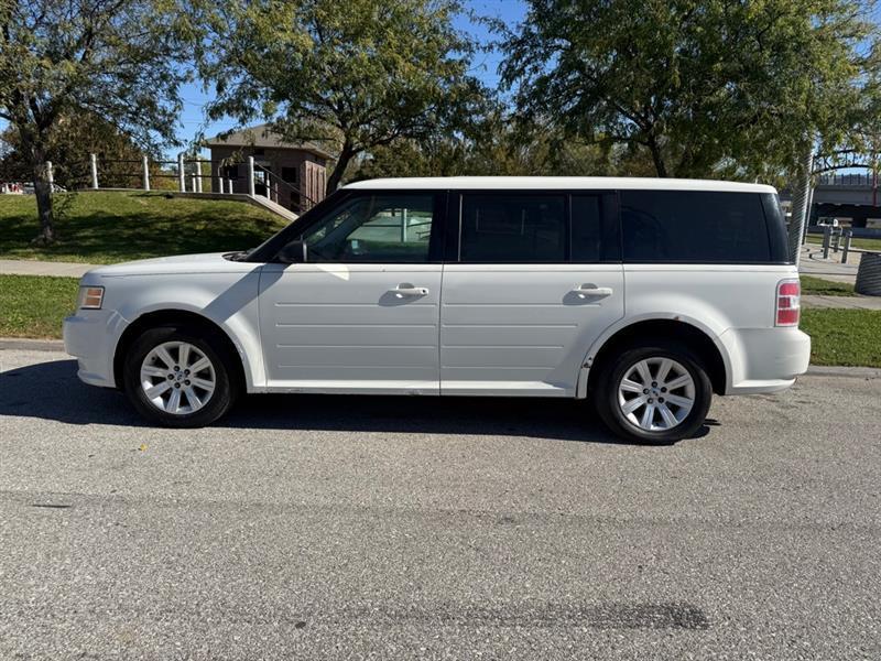 Ford Flex SE FWD 2009