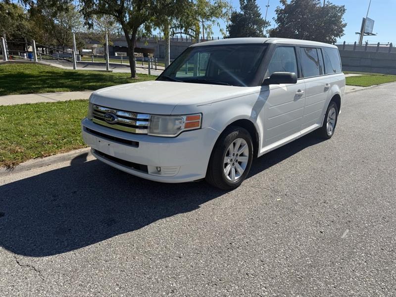 Ford Flex SE FWD 2009