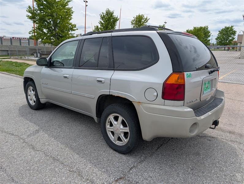GMC Envoy SLE 4WD 2006