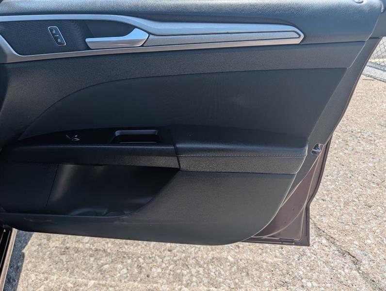 Ford Fusion SE 2017