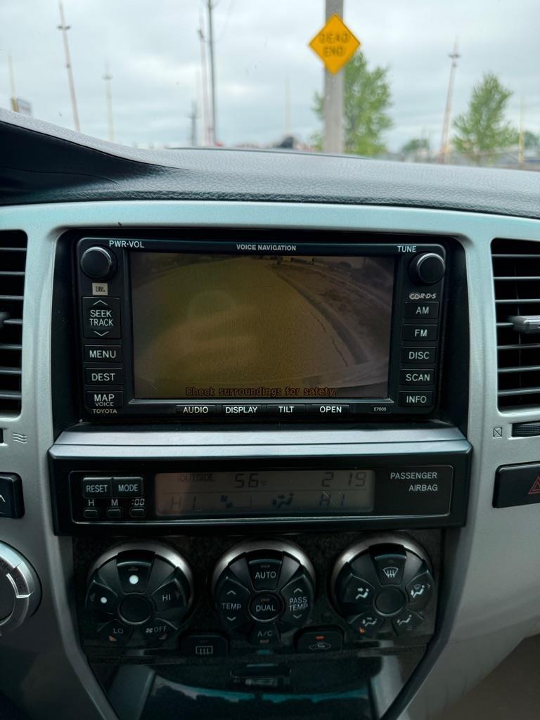 Toyota 4Runner Limited V8 4WD 2005