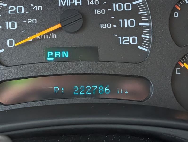 GMC Yukon 4WD 2004