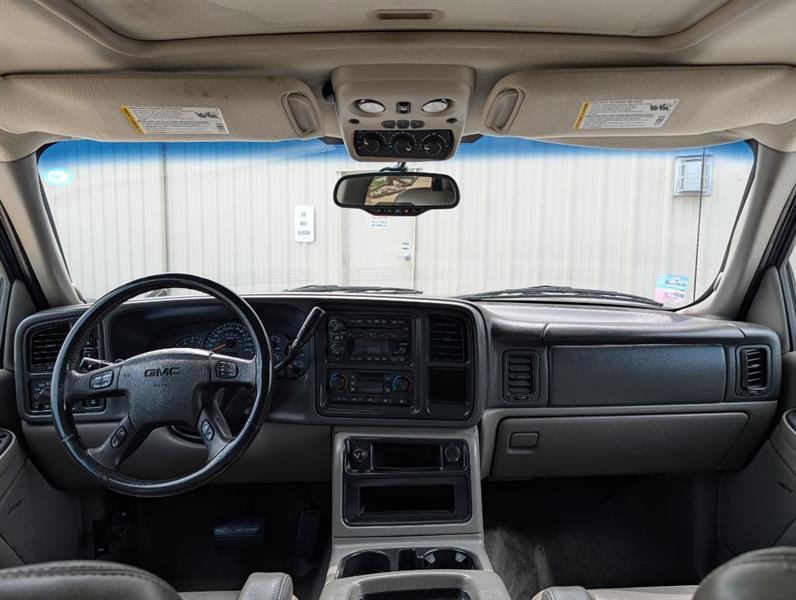 GMC Yukon 4WD 2004