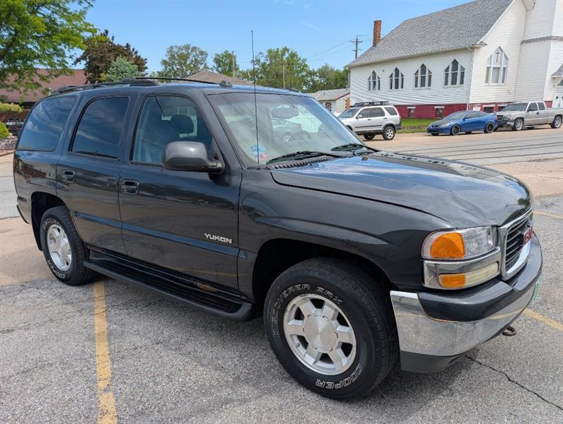 GMC Yukon 4WD 2004