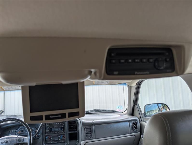 GMC Yukon 4WD 2004