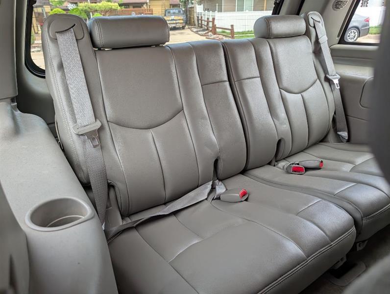 GMC Yukon 4WD 2004
