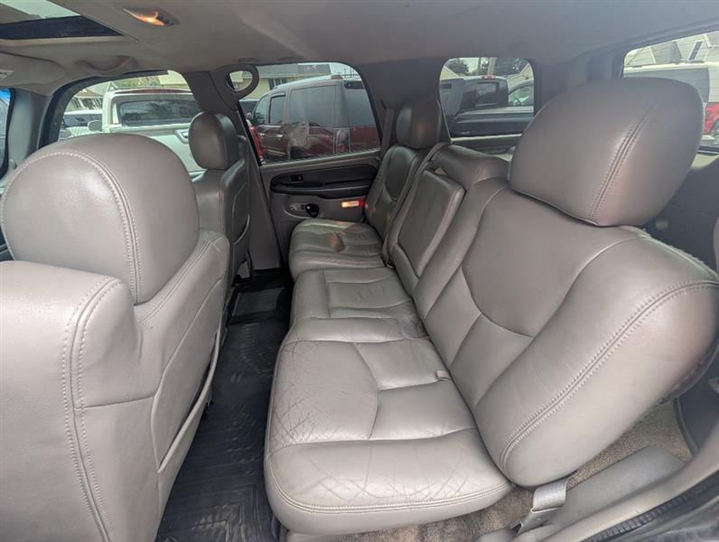 Chevrolet Tahoe 4WD 2003