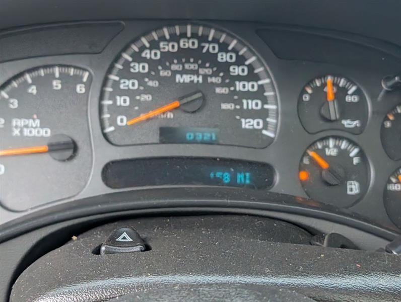Chevrolet Tahoe 4WD 2003