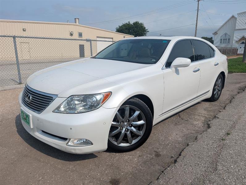 Lexus LS 460 Luxury Sedan 2008