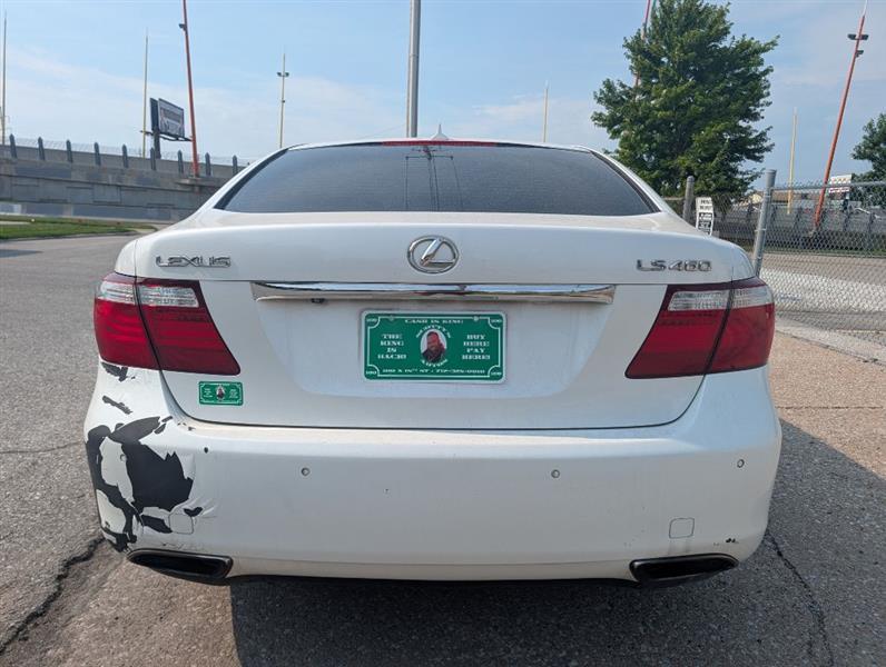 Lexus LS 460 Luxury Sedan 2008