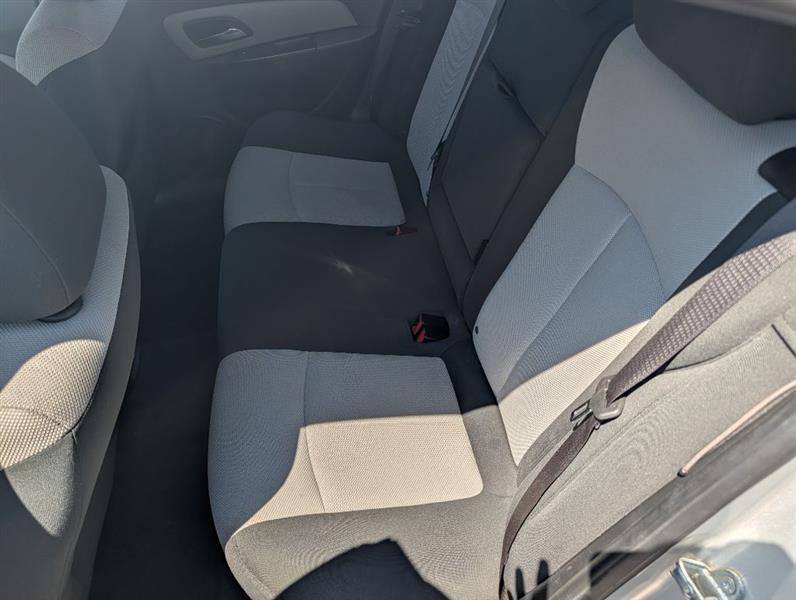 Chevrolet Cruze 2LS 2011