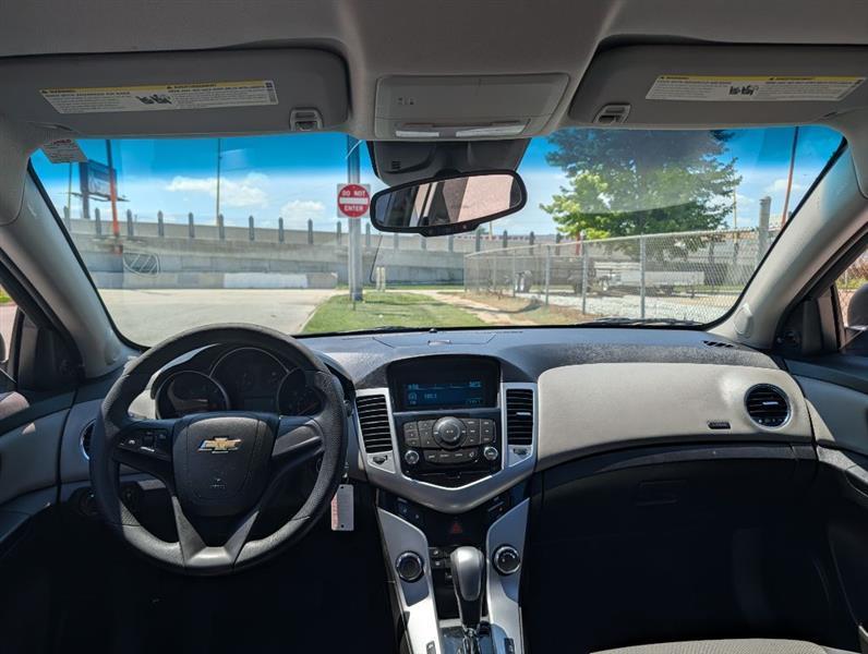 Chevrolet Cruze 2LS 2011