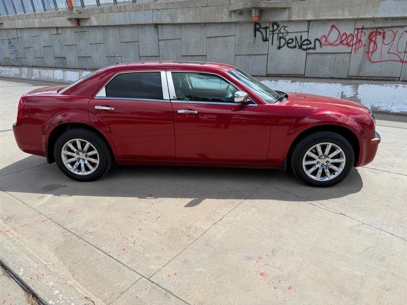 Chrysler 300 Limited AWD 2010