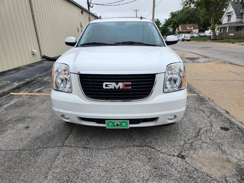 GMC Yukon SLT1 4WD 2011