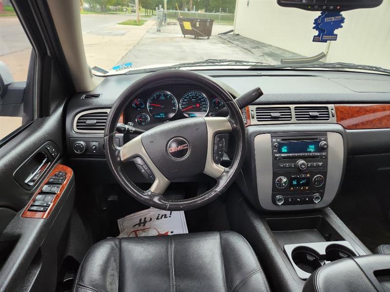GMC Yukon SLT1 4WD 2011