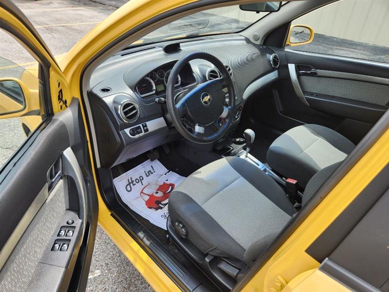 Chevrolet Aveo5 LT 2009