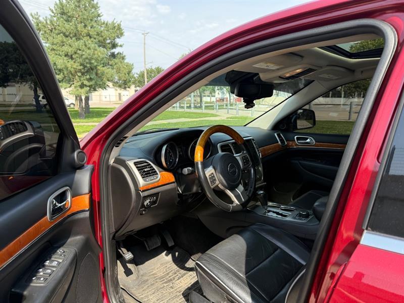 Jeep Grand Cherokee Overland 4WD 2012