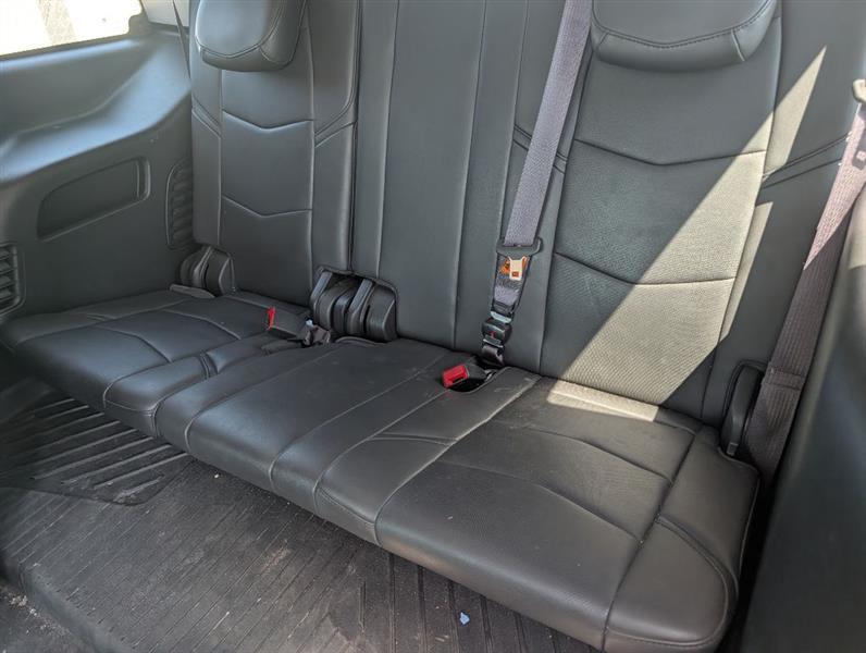 Cadillac Escalade Luxury 4WD 2017