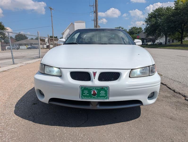 Pontiac Grand Prix GT coupe 2000