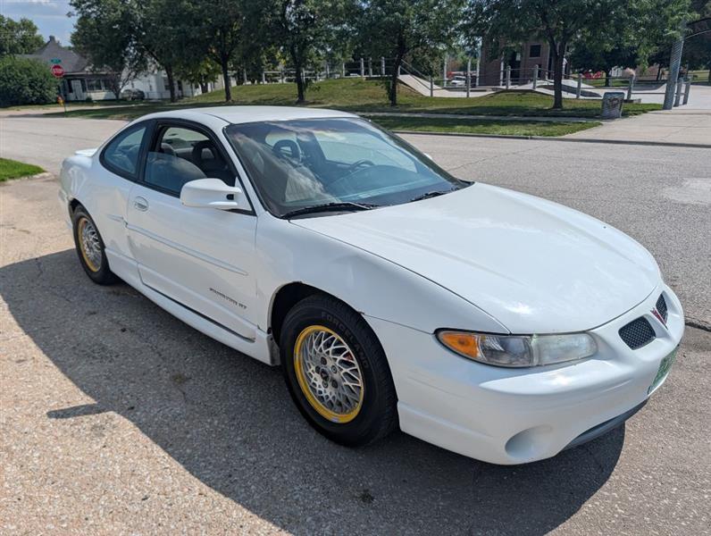 Pontiac Grand Prix GT coupe 2000