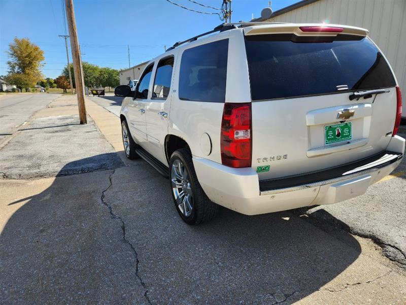 Chevrolet Tahoe LTZ 4WD 2009