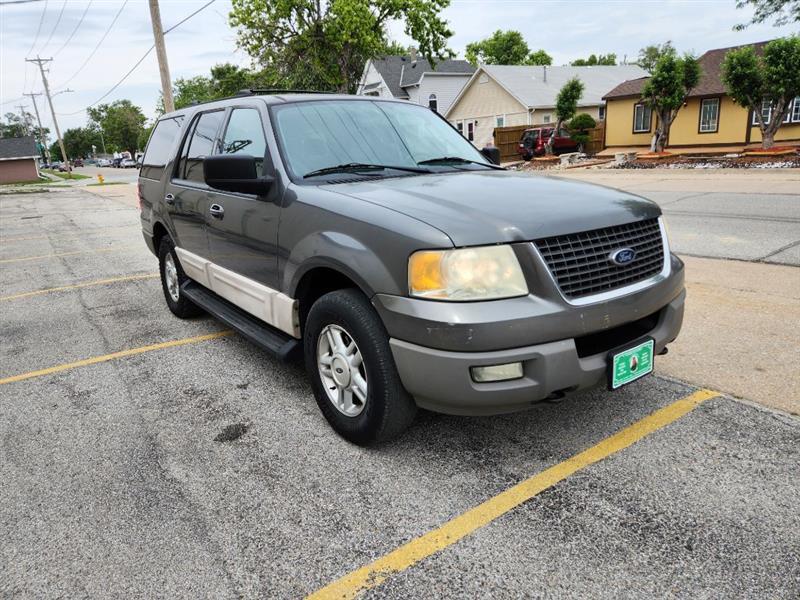 Ford Expedition XLT Popular 5.4L 4WD 2003