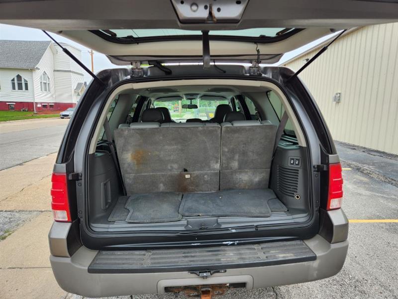 Ford Expedition XLT Popular 5.4L 4WD 2003