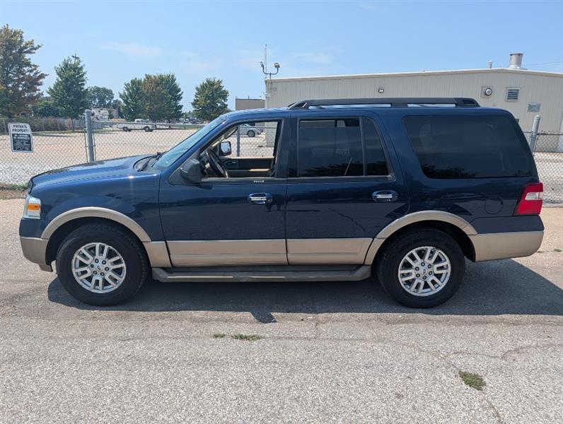 2012 Ford Expedition XLT 4WD