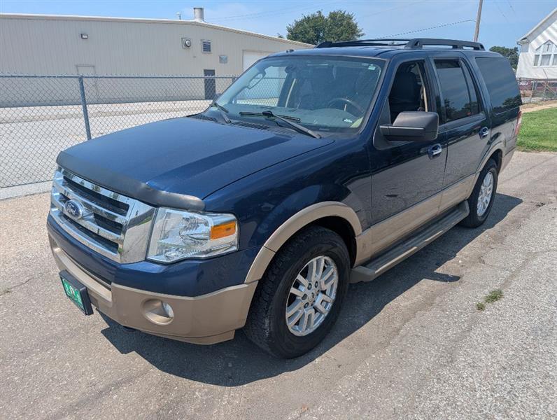 Ford Expedition XLT 4WD 2012