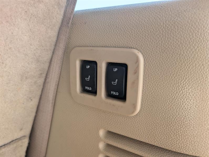 Ford Expedition XLT 4WD 2012